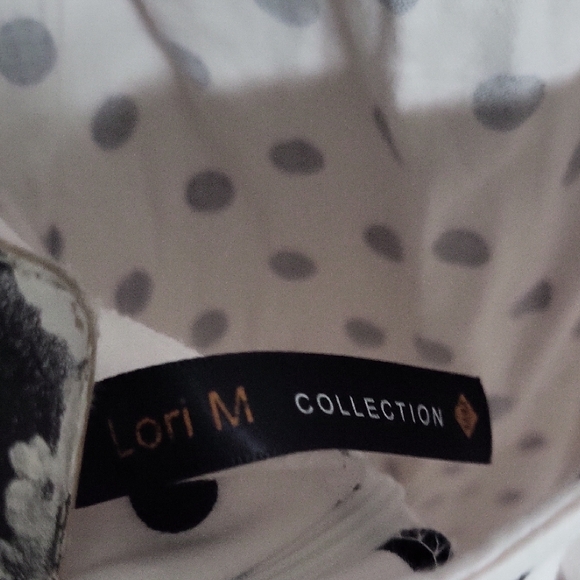 Elegant Black and White Polka Dot Midi Dress - Picture 7 of 7